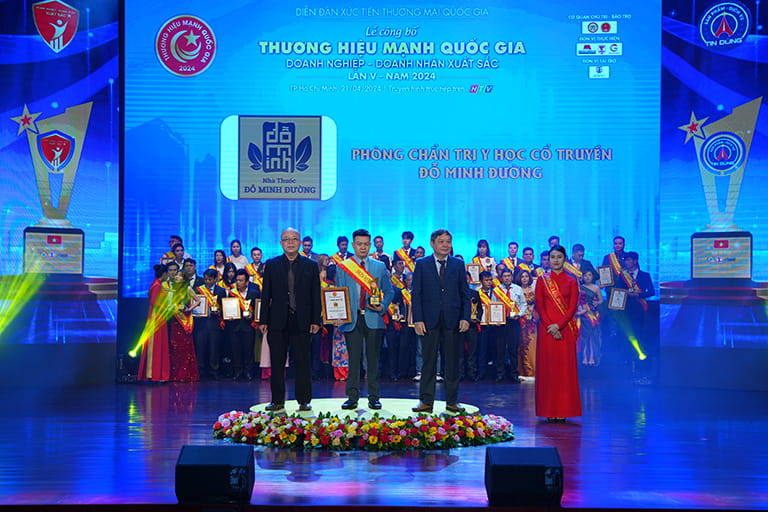 Giải thưởng TOP 10 thương hiệu mạnh Quốc Gia